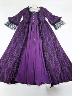 Vampire Purple Gothic Victorian Laced Corset Renaissance Medieval Ballgown Dress